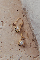 Saralee Pearl Drop Earrings Gold/Pearl
