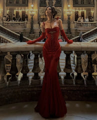 Corset Lace-Up Mermaid Gown With Gloves